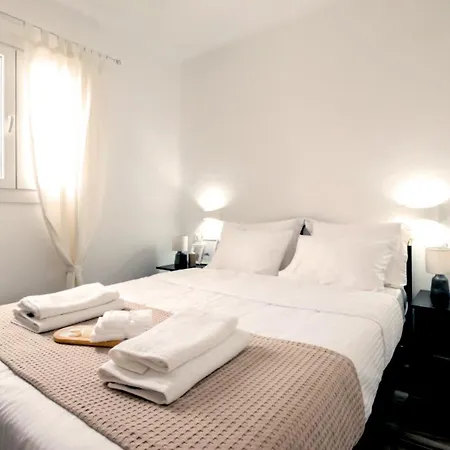 House Suites - Psarou Hébergement de vacances